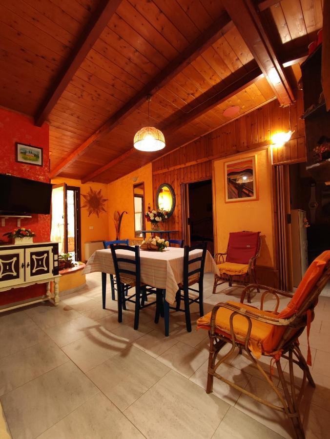 Casa Del Pino Villa Porto Pino Exteriör bild